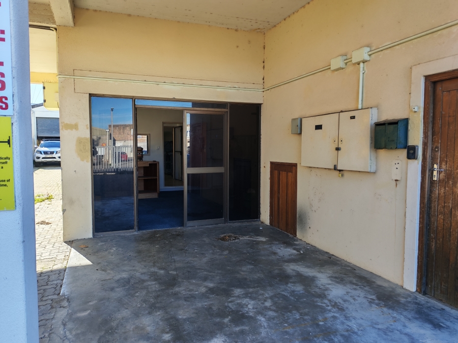 To Let Commercial Property for Rent in Somerset West Western Cape